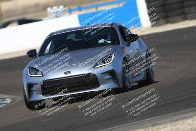 media/Oct-05-2025-Speed Ventures (Sun) [[aa9b841edf]]/Black/Session 3 (Turn 1)/